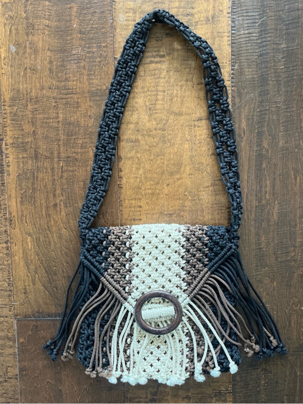 Vintage 70’s handmade macramé bohemian shoulder bag with fringe.